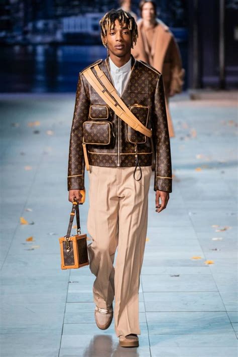 louis vuitton michael jackson show|Louis Vuitton suits for men.